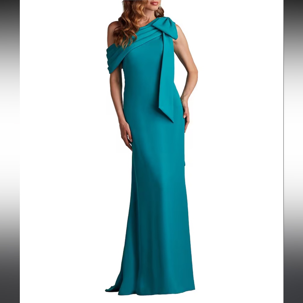 Elegant Teal One-Shoulder Evening Gown